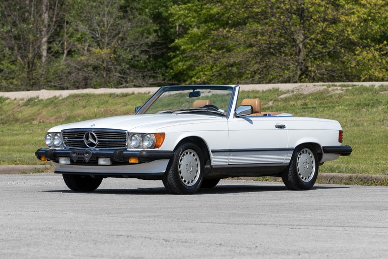 1988 Mercedes-Benz 560 SL