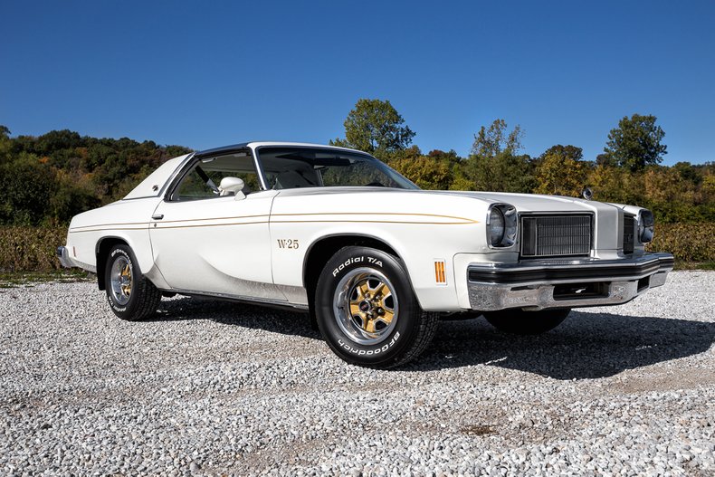 1975 Oldsmobile Hurst Cutlass