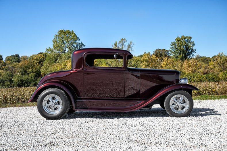 1932 Ford 3-Window
