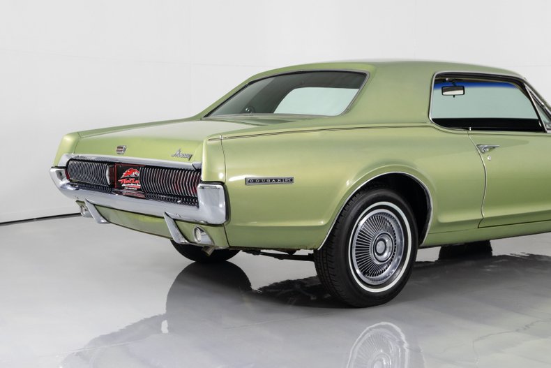 1967 Mercury Cougar