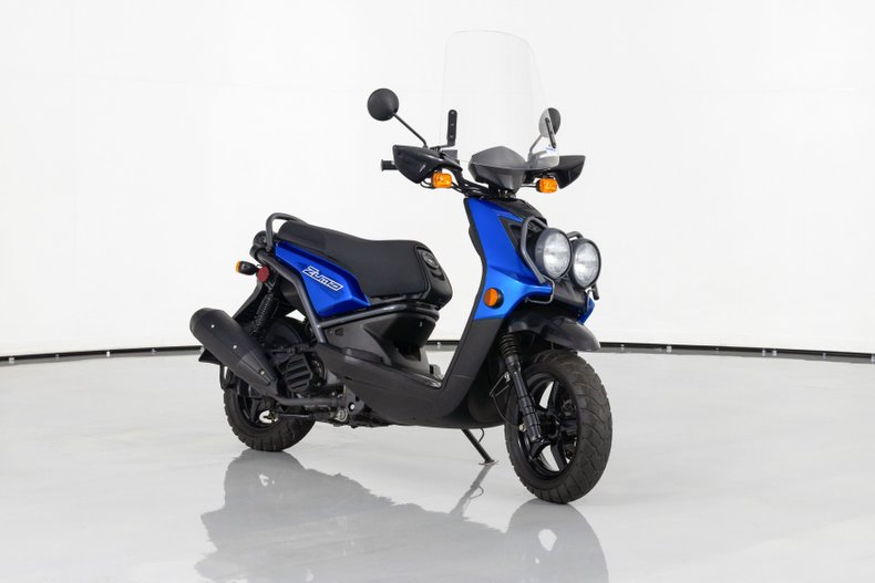 2013 Yamaha Zuma Scooter
