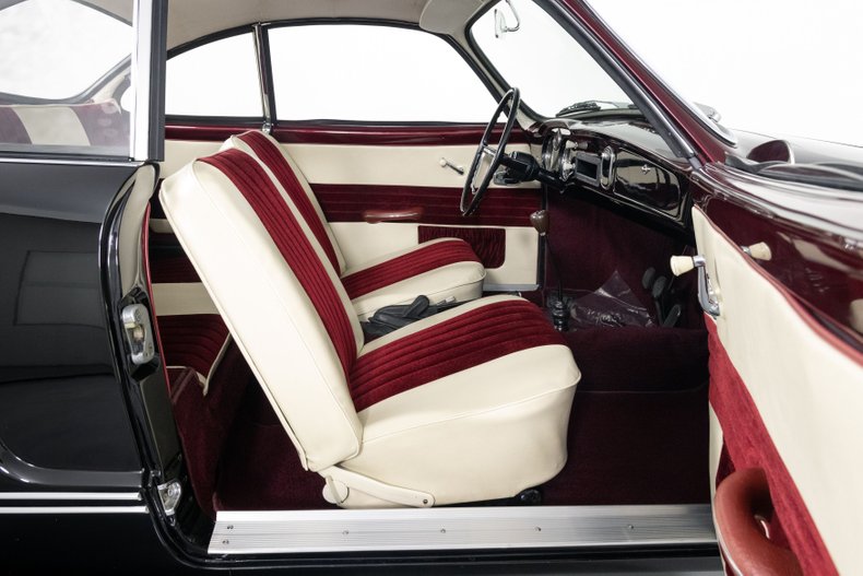1965 Volkswagen Karmann Ghia