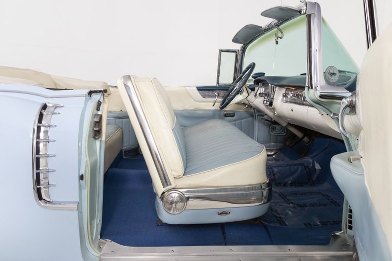 1953-1956 Cadillac Capó Aislamiento Almohadilla