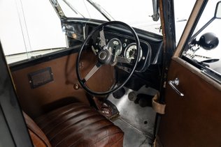 1957 Austin FX3 Taxi Cab