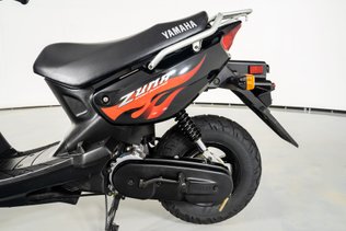2005 Yamaha Zuma Scooter