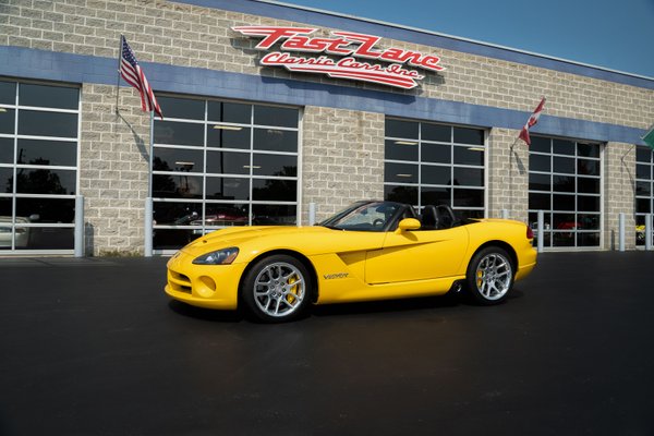 2005 Dodge Viper