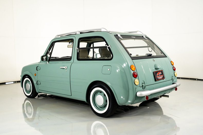 1989 Nissan Pao