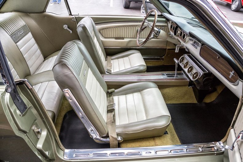 1965 Ford Mustang