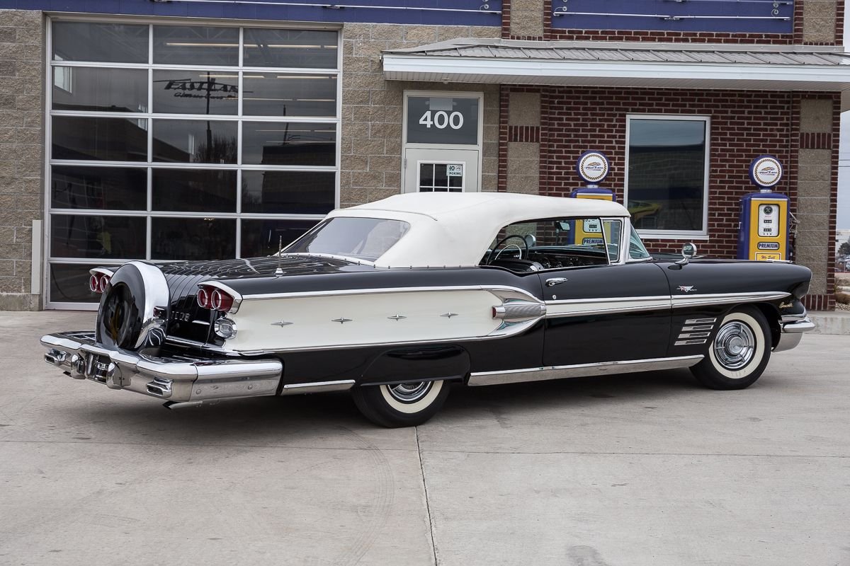 1958 Pontiac Bonneville