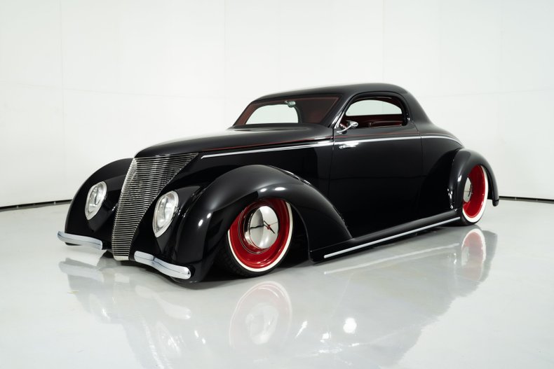 1937 Ford Coupe