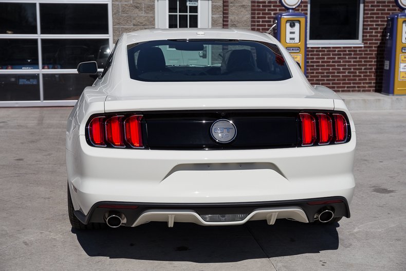 2015 Ford Mustang