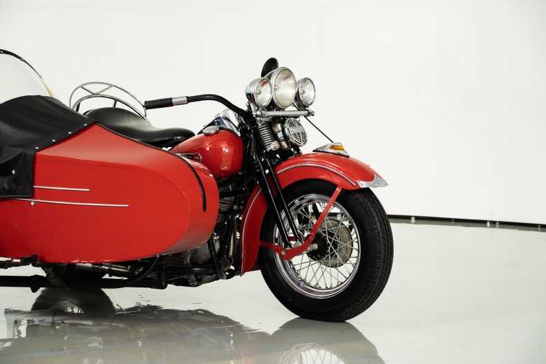 1947 Harley-Davidson EL Knucklehead w/ Sidecar