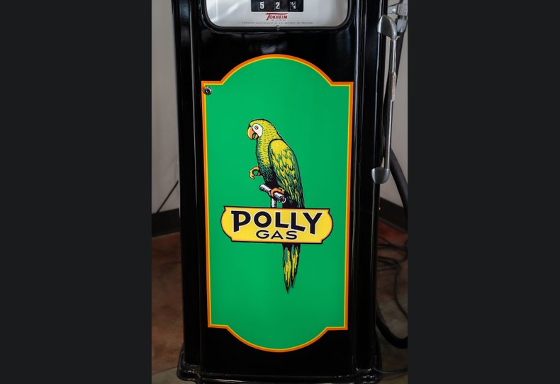  Tokheim Polly Gas Pump