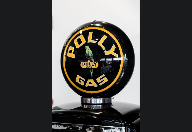  Tokheim Polly Gas Pump