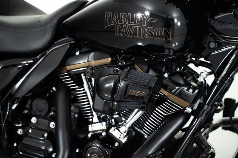 2023 Harley-Davidson Street Glide