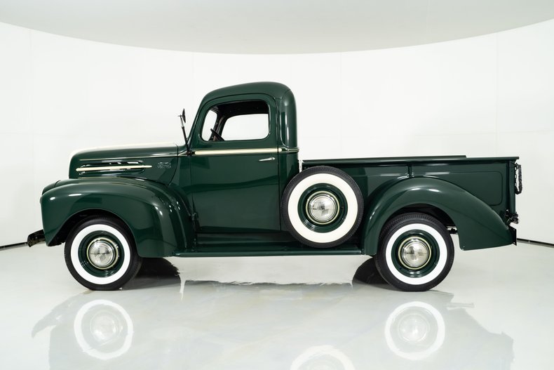 1946 Ford F100