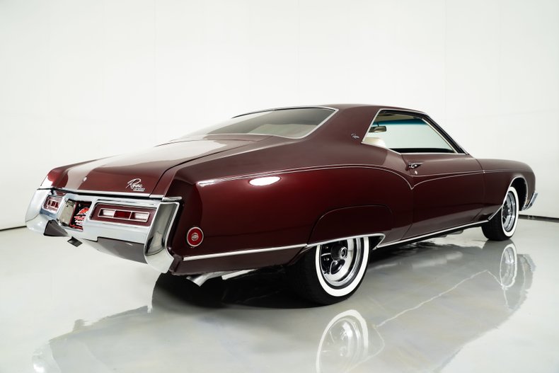 1970 Buick Riviera | Fast Lane Classic Cars
