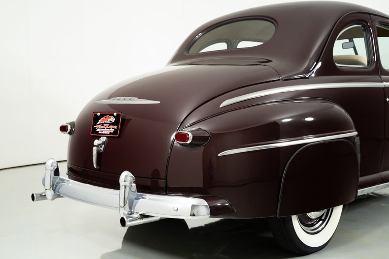 1948 Ford Super Deluxe