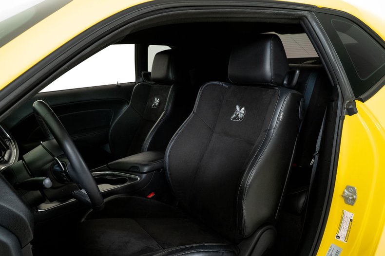2017 Dodge Challenger