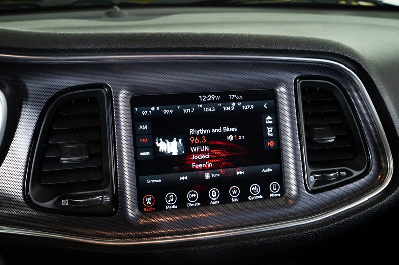 2017 Dodge Challenger