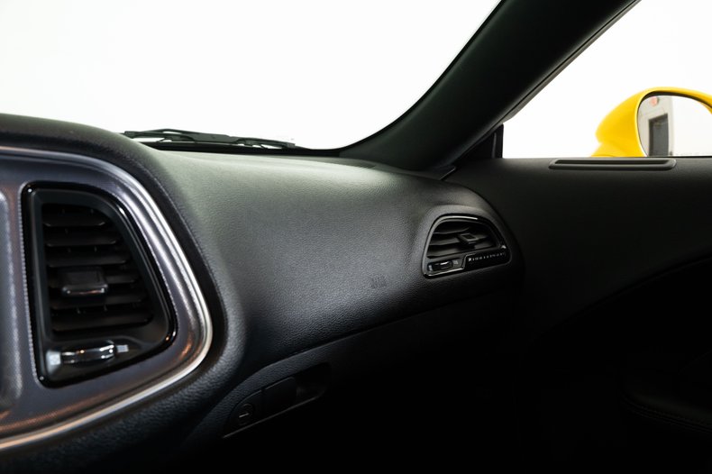 2017 Dodge Challenger
