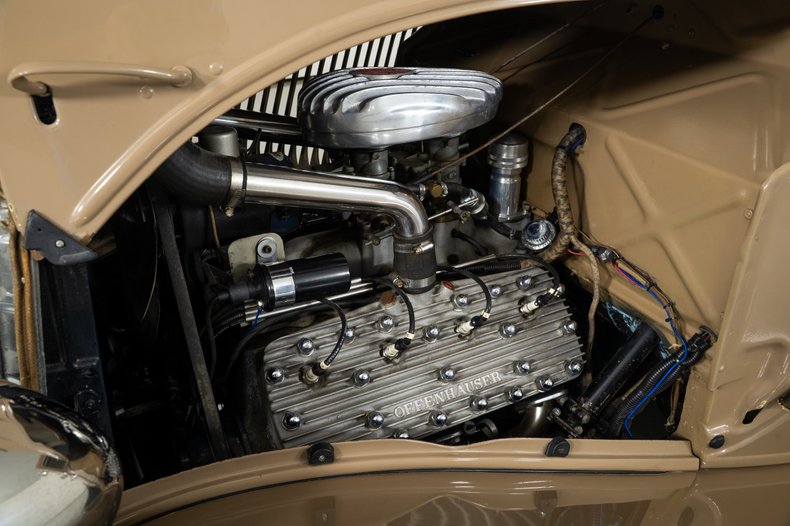 1934 Ford Deluxe