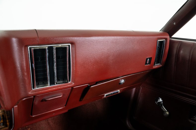 1976 Chevrolet Monte Carlo