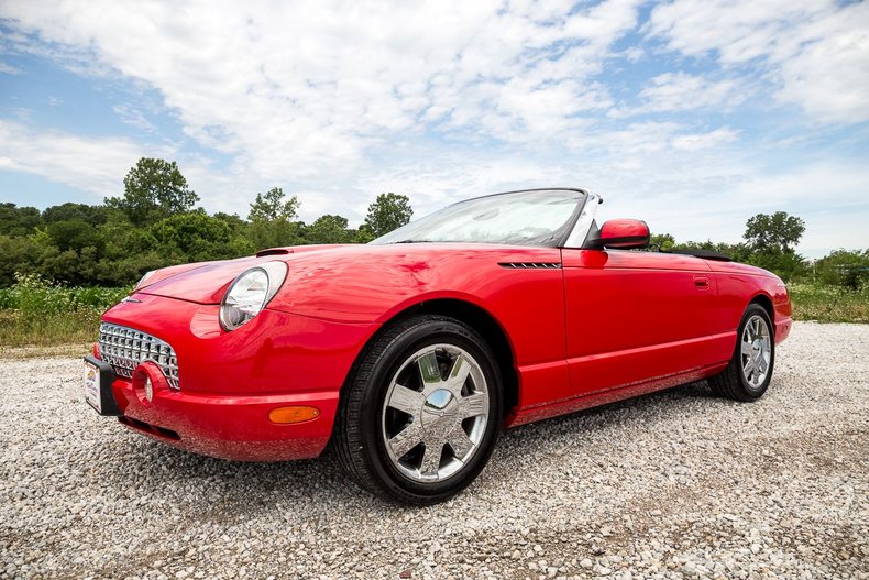 2002 Ford Thunderbird