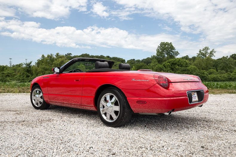 2002 Ford Thunderbird