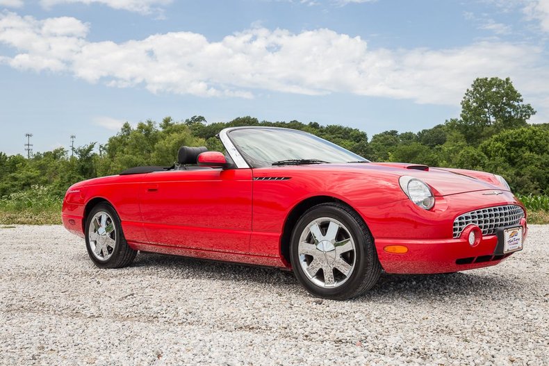 2002 Ford Thunderbird
