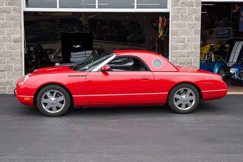 2002 Ford Thunderbird