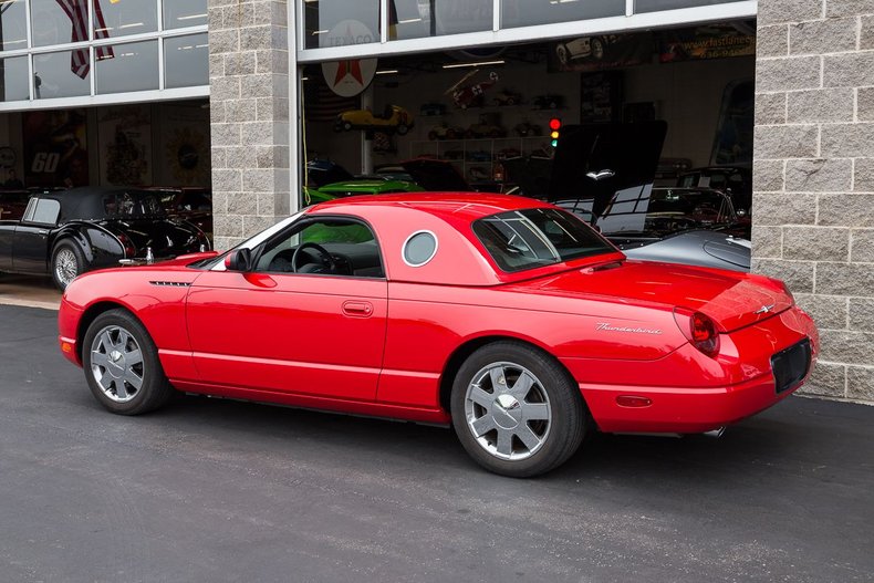 2002 Ford Thunderbird