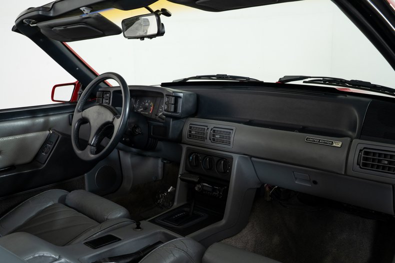 1987 Ford Mustang