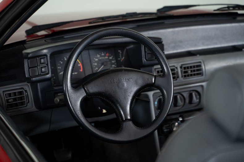 1987 Ford Mustang