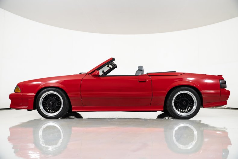 1987 Ford Mustang