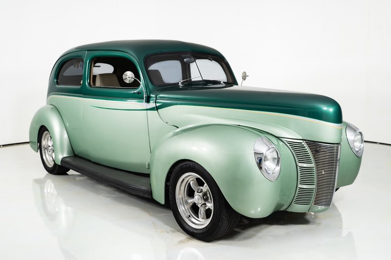 1940 Ford Tudor Sedan