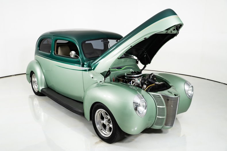 1940 Ford Tudor Sedan