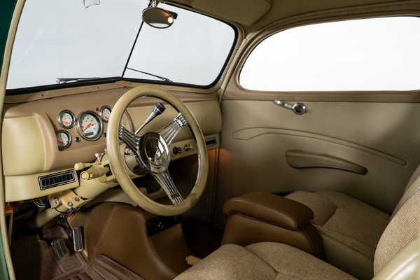 1940 Ford Tudor Sedan