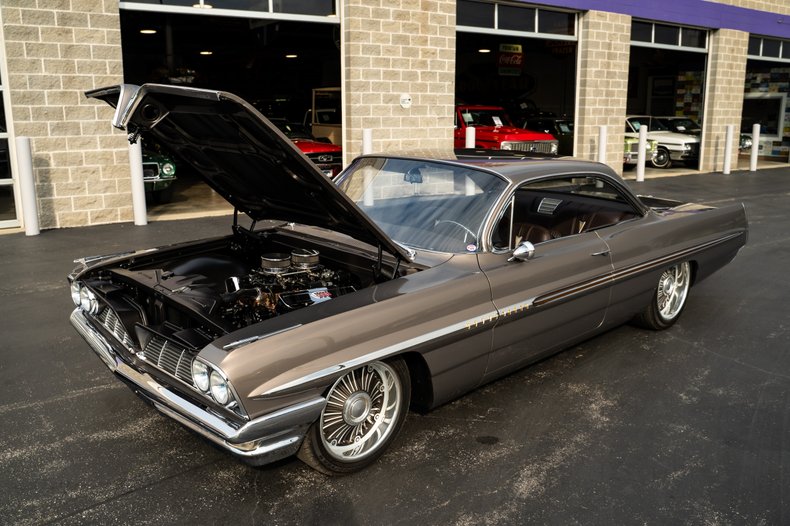 1961 Pontiac Bonneville
