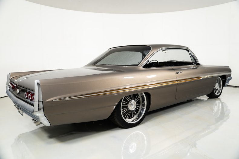 1961 Pontiac Bonneville