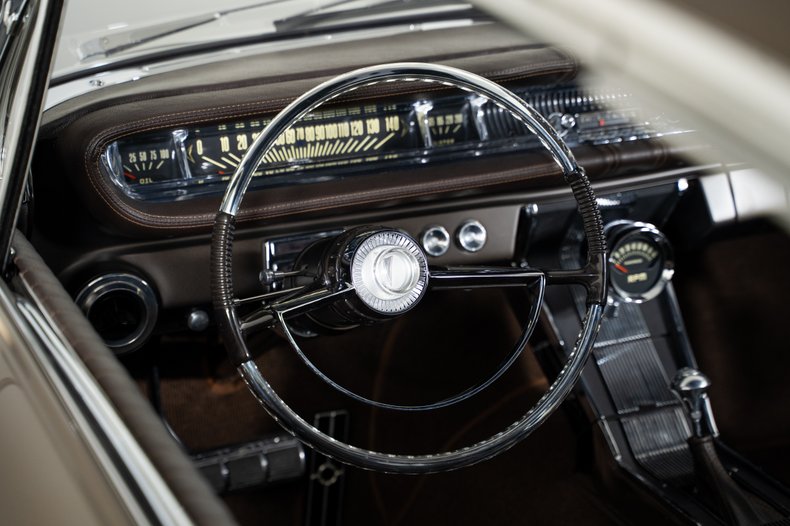 1961 Pontiac Bonneville
