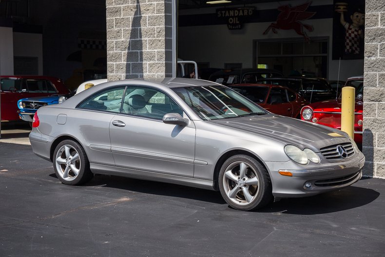 2005 Mercedes-Benz CLK320