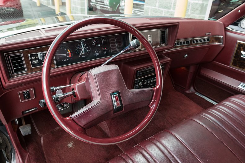 1984 Oldsmobile Cutlass Supreme