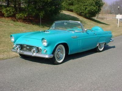 1956 Ford Thunderbird