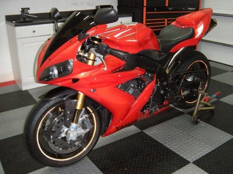 2005 Yamaha R1