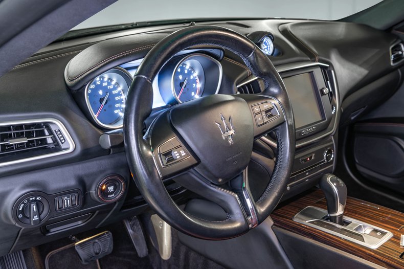 2015 Maserati Ghibli 15