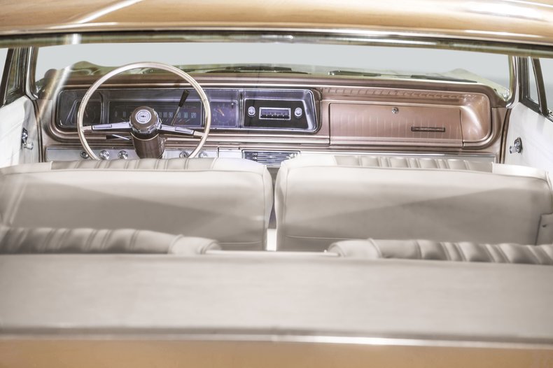 1966 Chevrolet Impala 10