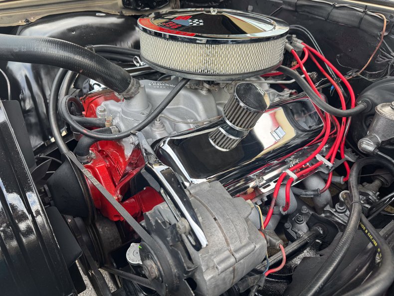 1966 Chevrolet Impala 27