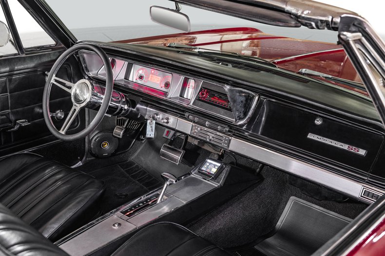 1966 Chevrolet Impala 14