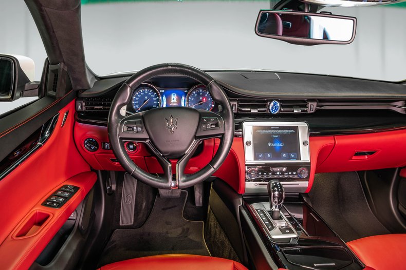 2016 Maserati Quattroporte 17